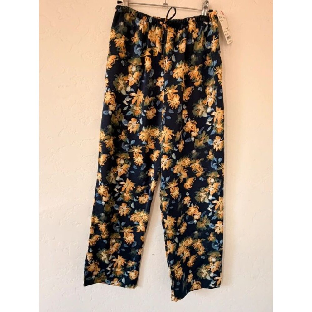 Uniqlo NEW Satin Floral Pants Size S